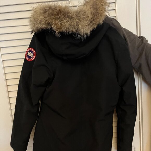 Canada Goose Victoria Parka - Picture 2 of 12